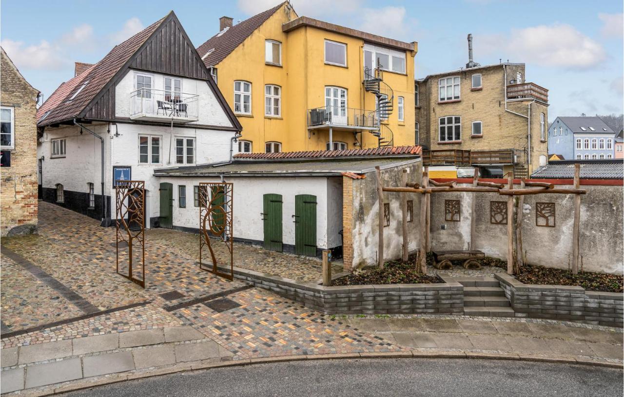 Amazing Apartment In Aabenraa With Wifi ภายนอก รูปภาพ